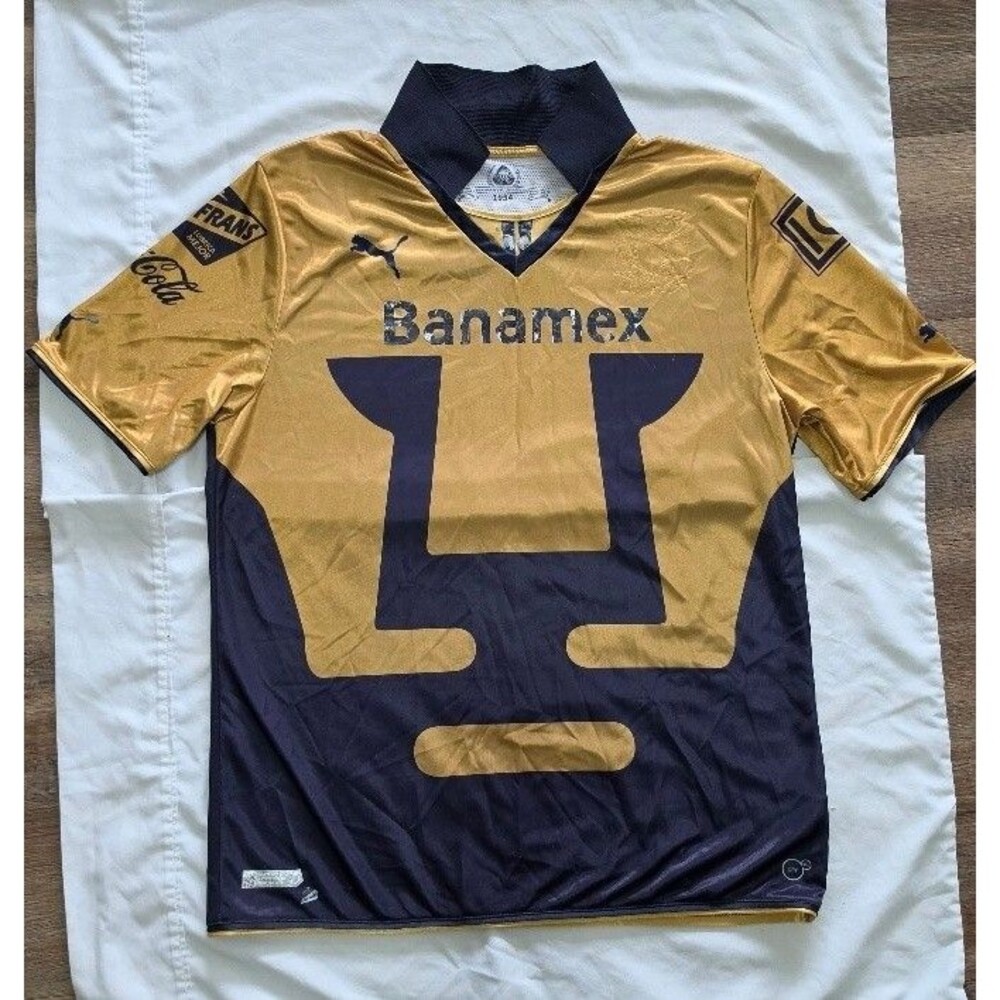 PUMA Men's XL Soccer Jersey Pumas UNAM Gold Navy Banamex 1954 Mexico